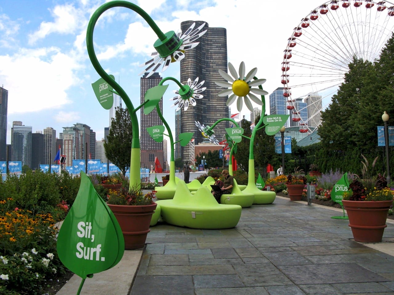 Prius Solar Flower Lounge — detail 4 — Poetic Kinetics